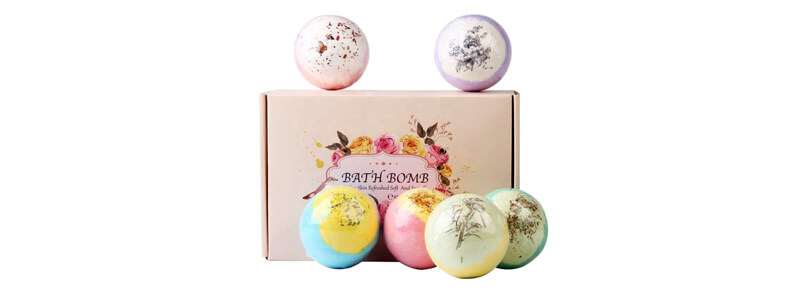 How can you effectively use bath bomb packaging
